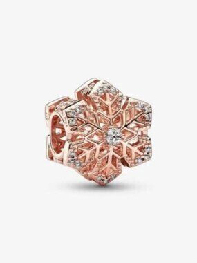 Pandora Festive Snowflake Charm